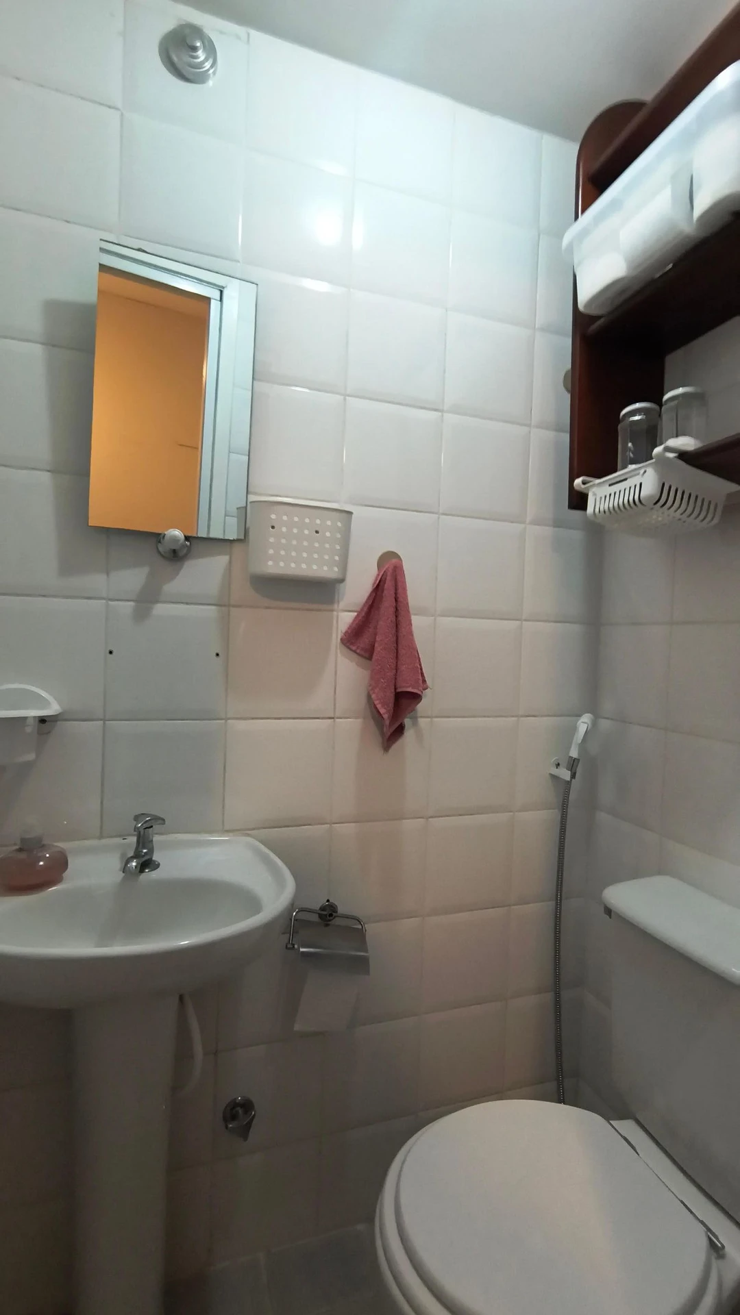 Apartamento mobiliado com mesa de trabalho e 4 quartos — photo 11
