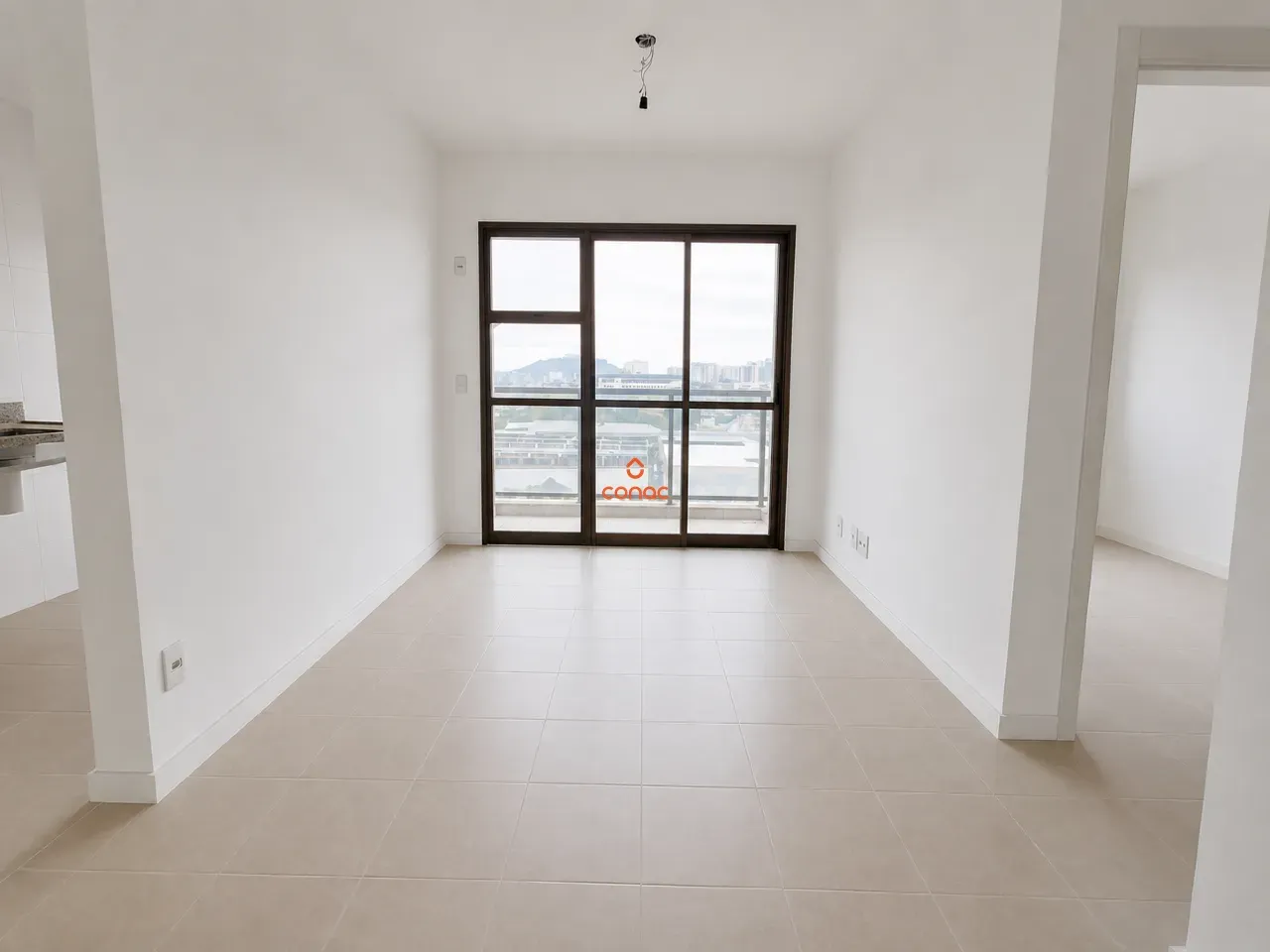 Rental apartment with 2 bedrooms, 2 bathrooms and parking — photo 3