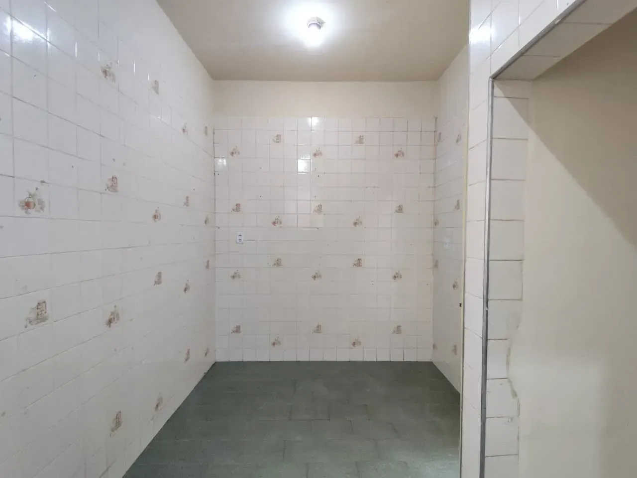 Unfurnished house with 2 bedrooms and a terrace — photo 10