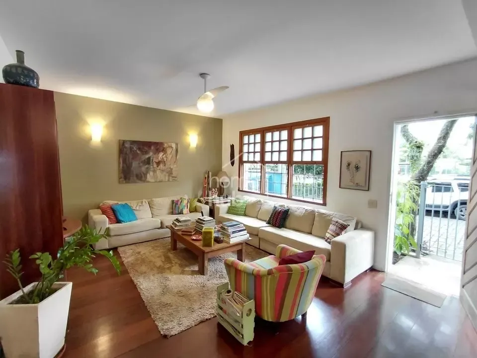 Furnished house, 238 m², with a home office — photo 3