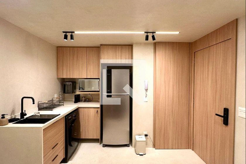 Furnished apartment, 42 m², with a home office — photo 5