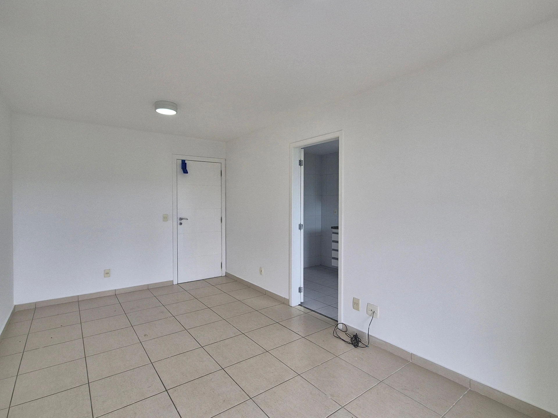 2-bedroom apartment with a home office — photo 29