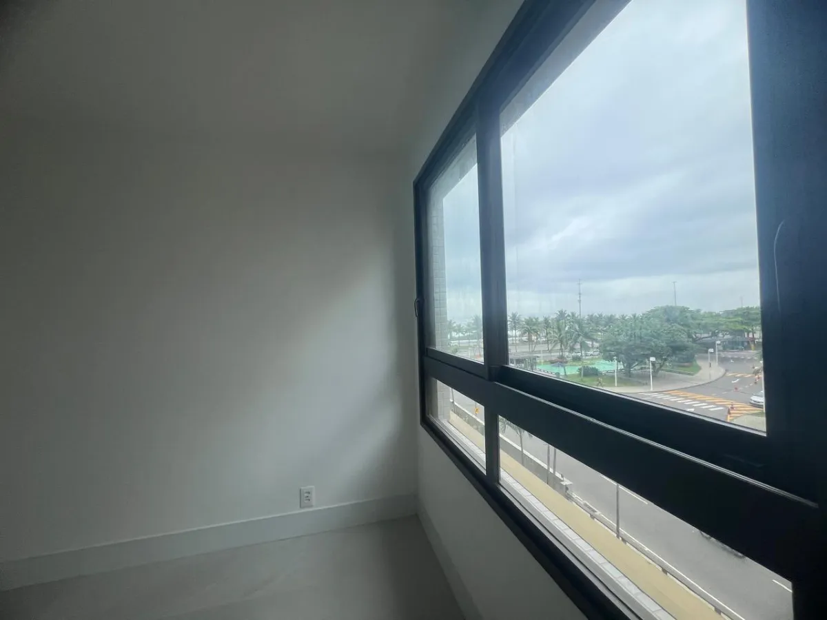 Apartamento mobiliado de 3 quartos com vista para a água — photo 22