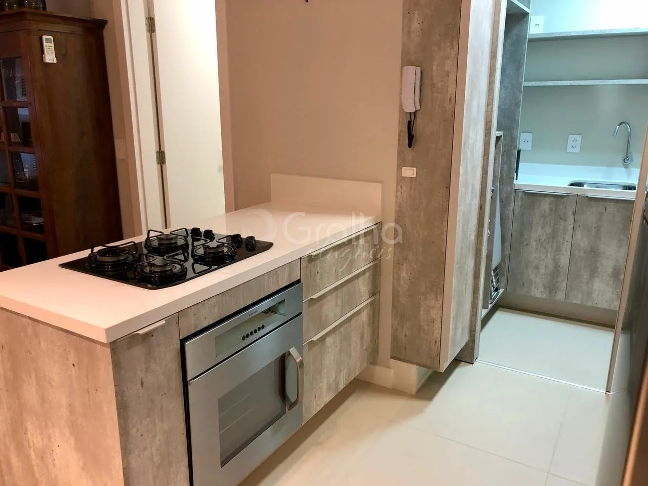Furnished 57 m² studio with 1 bedroom and 1 bathroom — photo 26