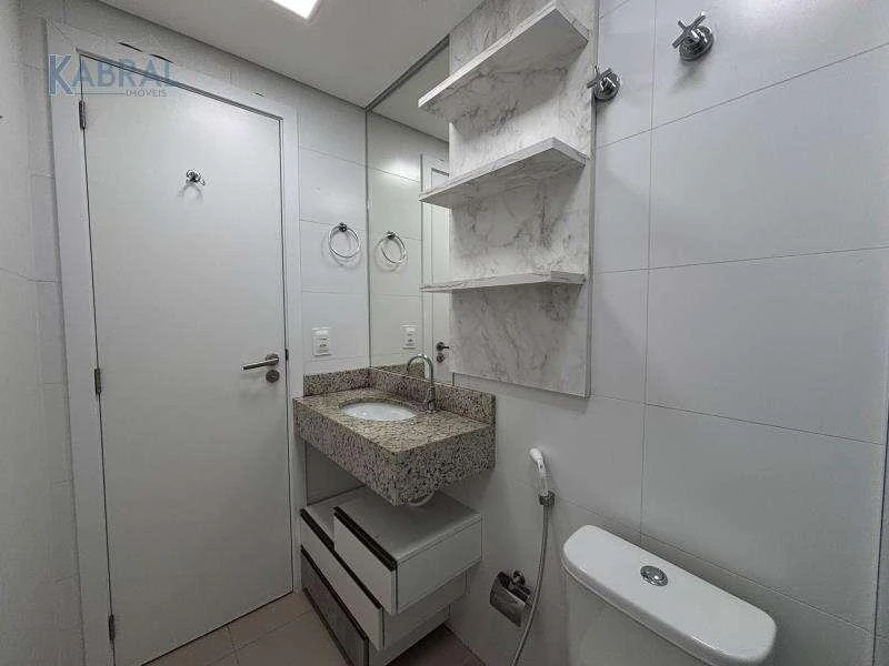 Washing machine in a one-bedroom apartment, 32 m² — photo 11