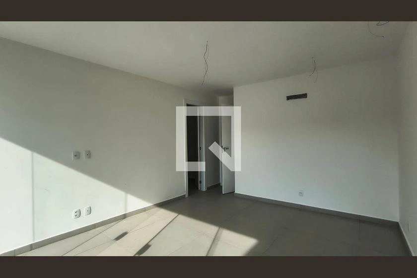 4-bedroom house with 210 m² and 4 parking spaces — photo 43