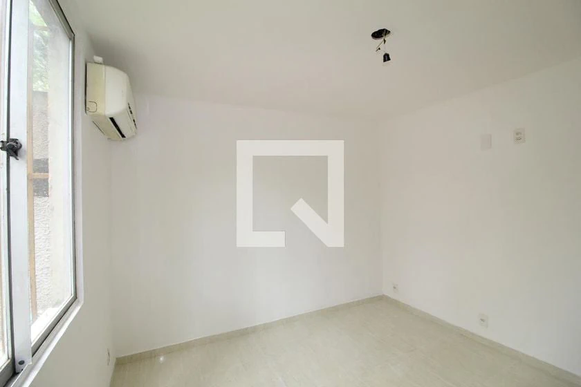 2-bedroom, 1-bath apartment with 52 m² and parking spot — photo 15