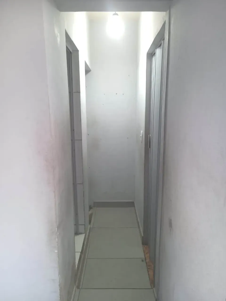 Нежитлова не мебльована будинковладка з 2 спальнями — photo 18