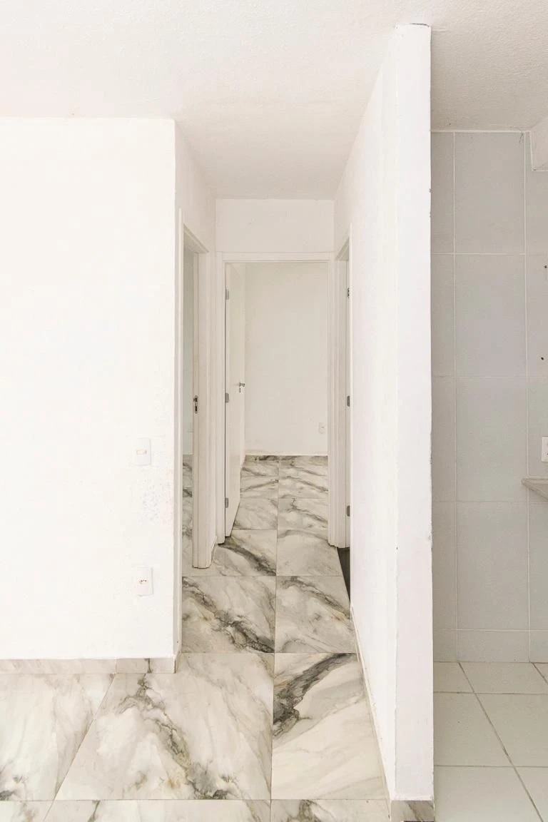2-bedroom apartment with 1 bathroom, no parking — photo 27
