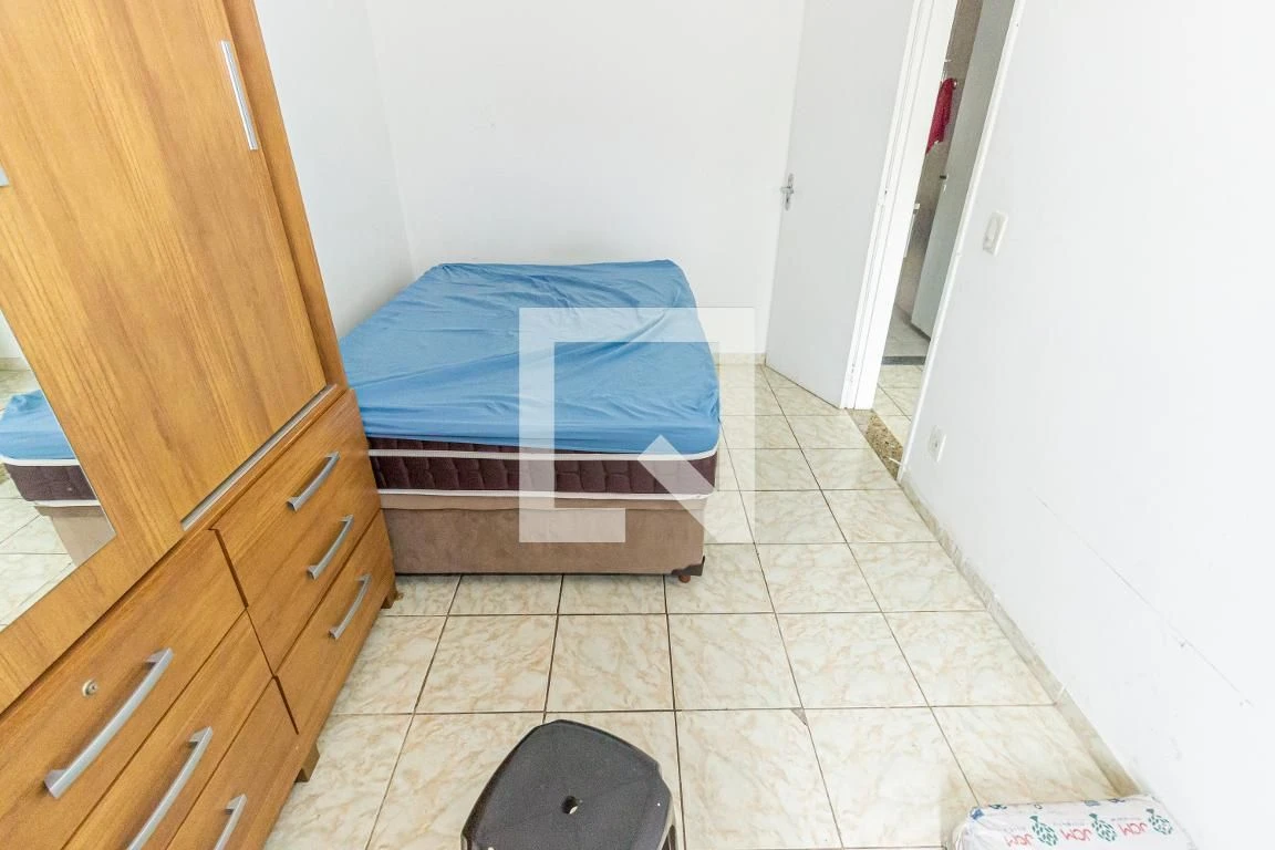 Furnished apartment with 2 bedrooms and a balcony — photo 34