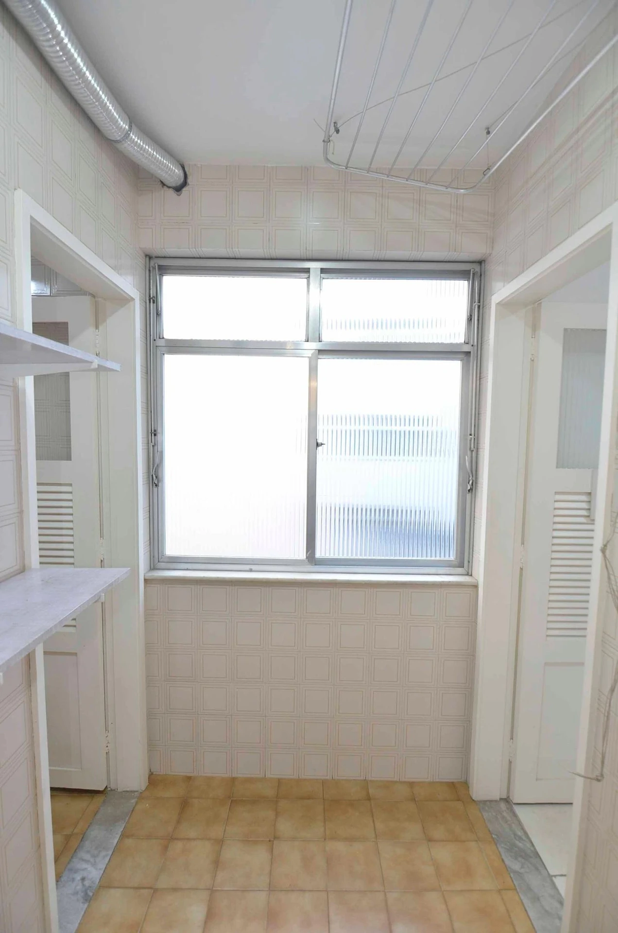 Apartamento para aluguel com 2 quartos e 2 banheiros — photo 36