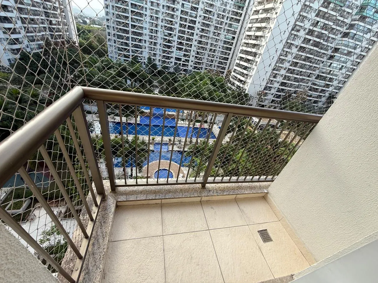 Apartamento mobiliado com 3 quartos e varanda — photo 21
