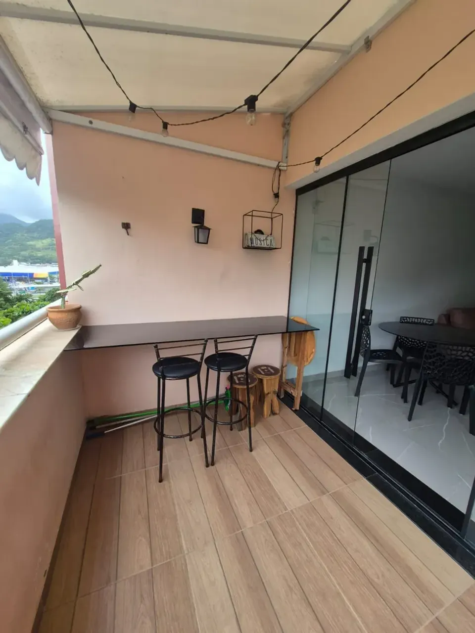 Apartamento duplex mobiliado com cozinha fechada e 2 quartos — photo 8