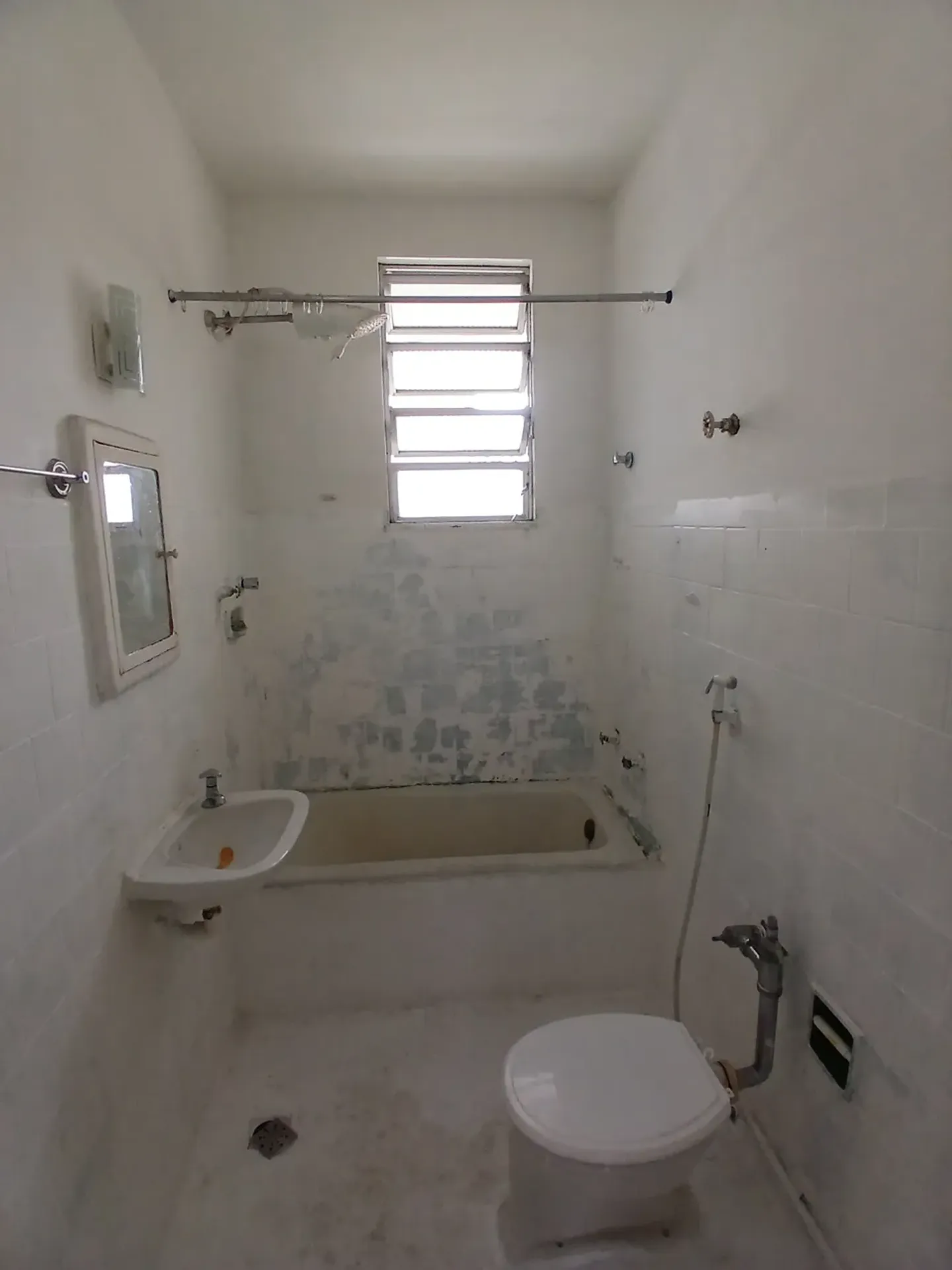 43 m² apartment with 1 bedroom and a laundry area — photo 3