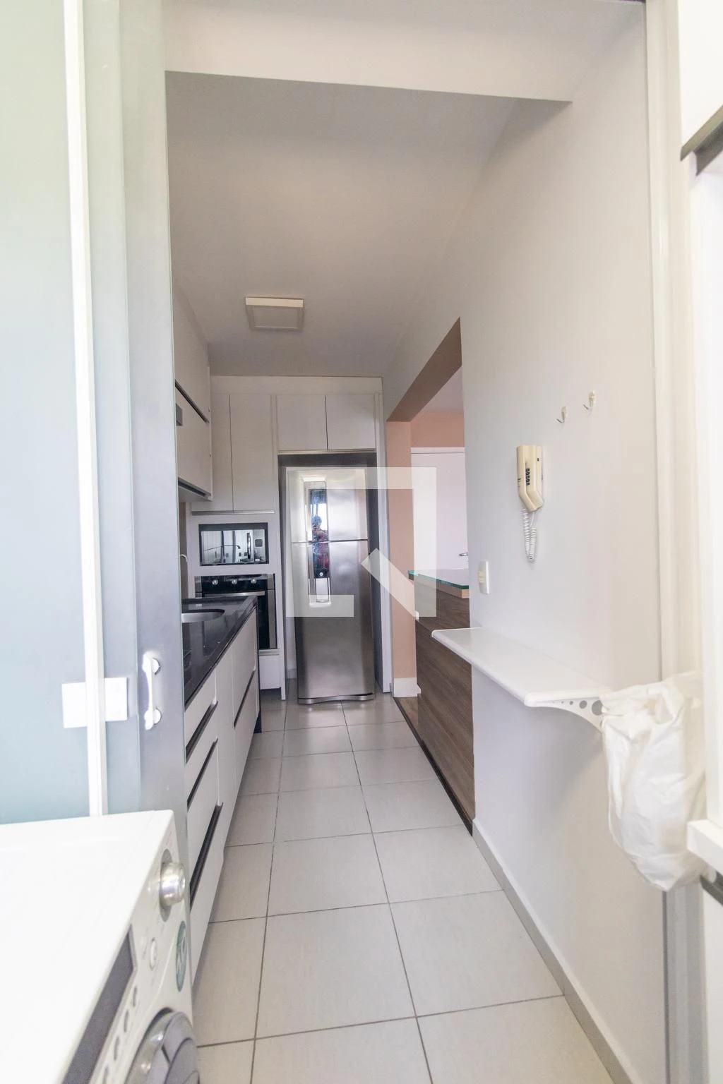 Home office in a 2-bedroom apartment, 74 m² — photo 30