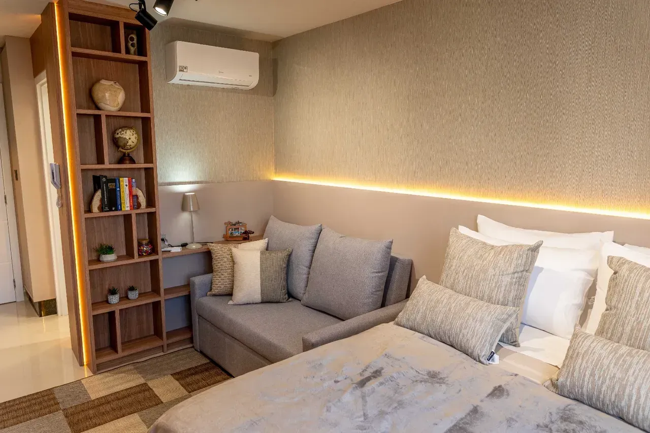 Furnished 1-bedroom apartment with no parking space