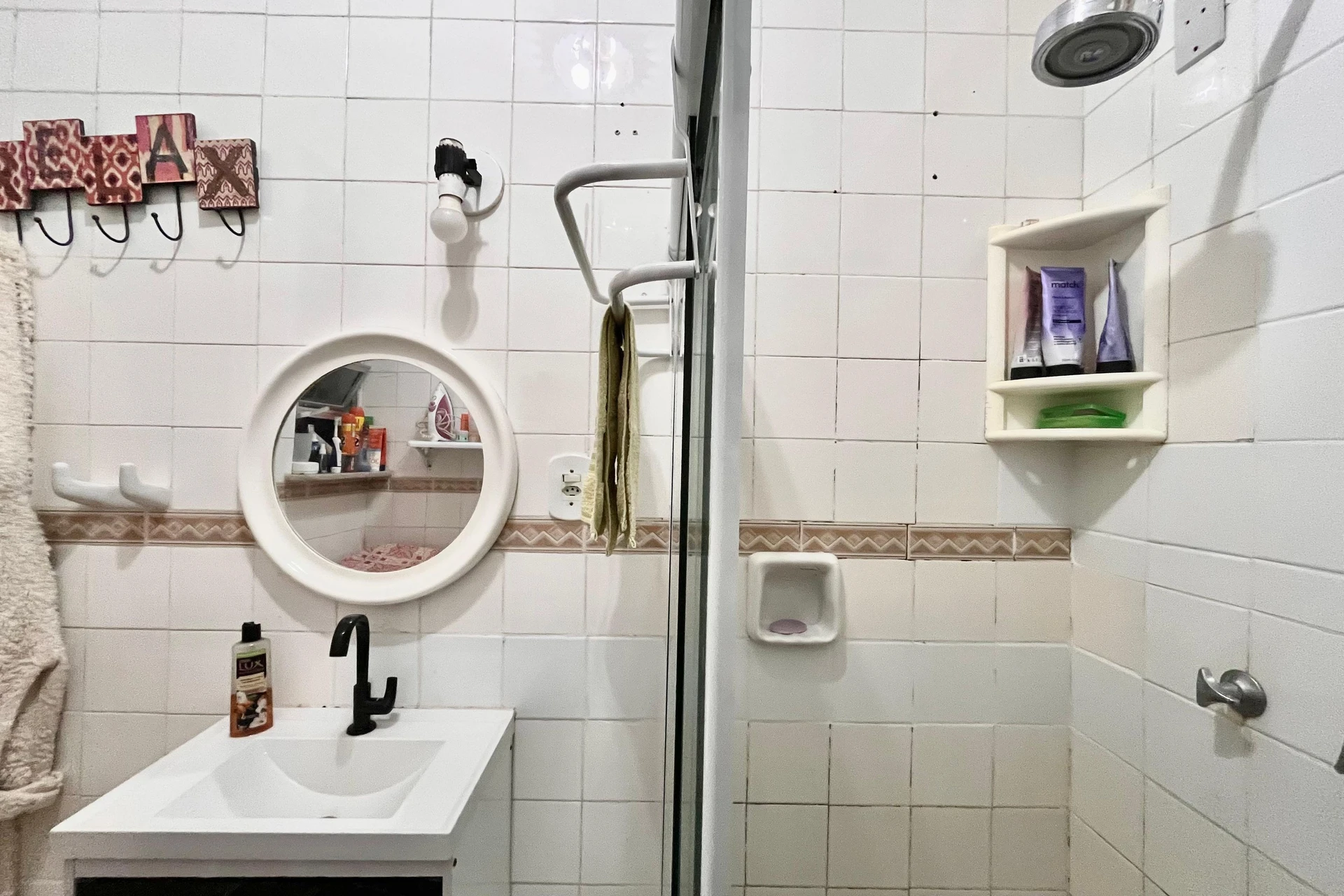Furnished 1-bedroom apartment with 1 bathroom — photo 15
