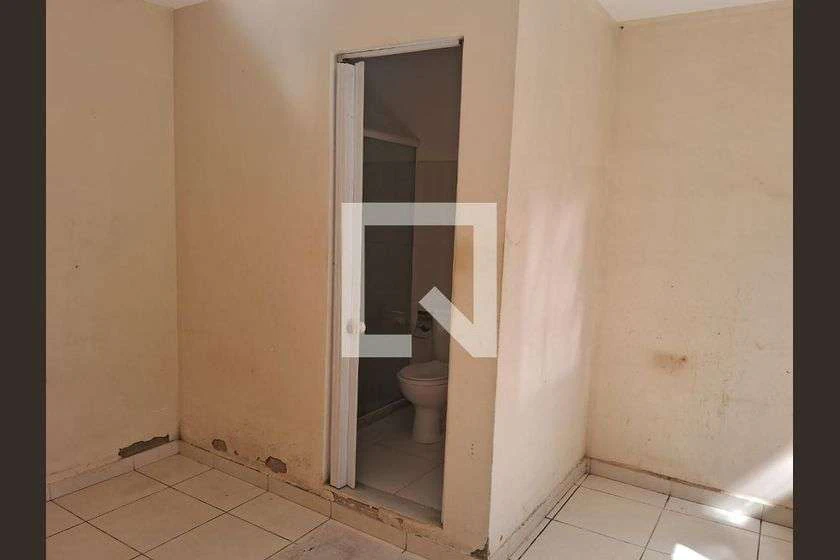 Estúdio de 25 m² com banheiro em box de vidro — photo 13