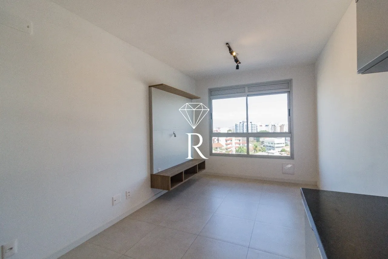 Furnished 1-bedroom apartment with open-plan kitchen