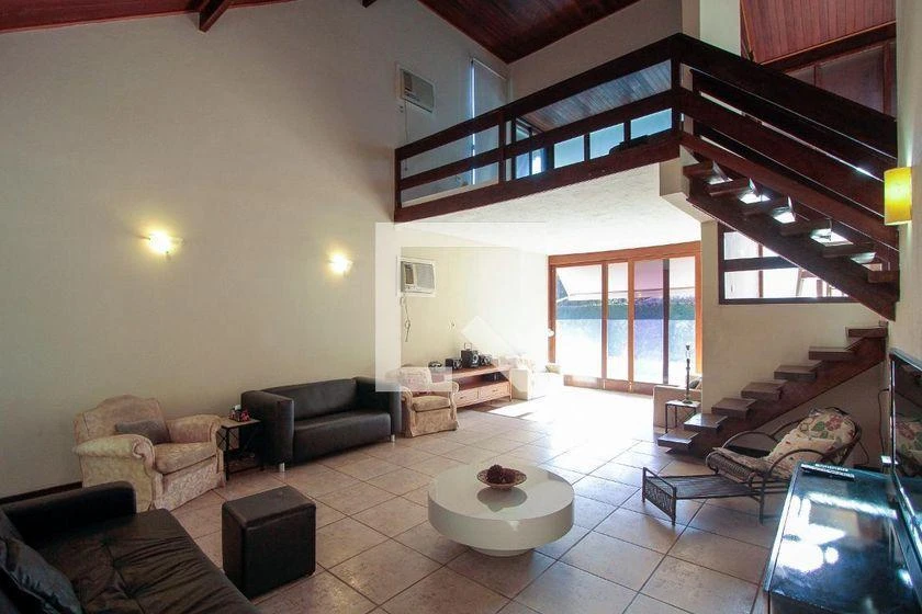 Меблированный дом с 4 спальнями и 3 сьютами, 450 м² — photo 23