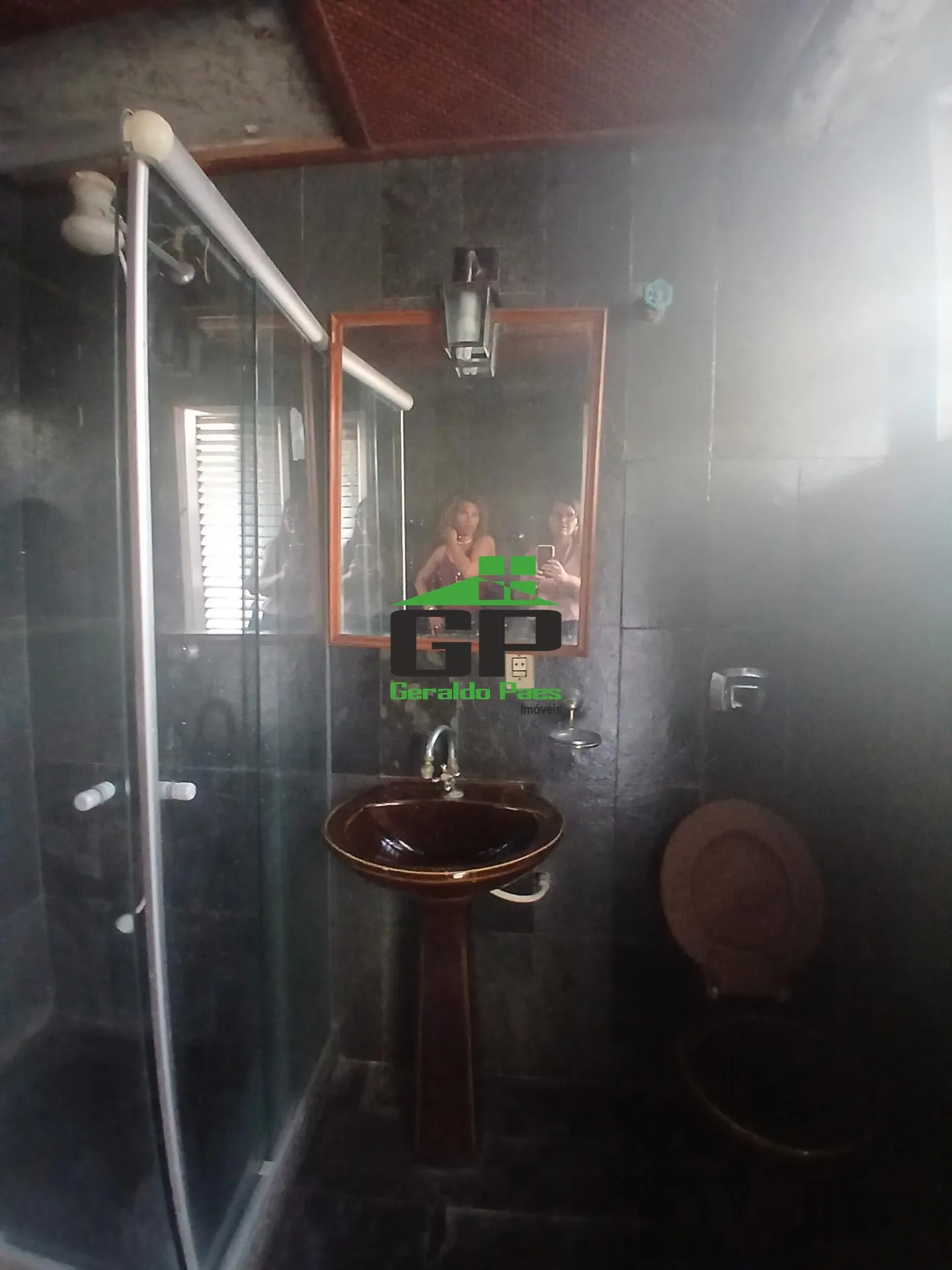 Casa de 349 m² com varanda gourmet e jardim — photo 47