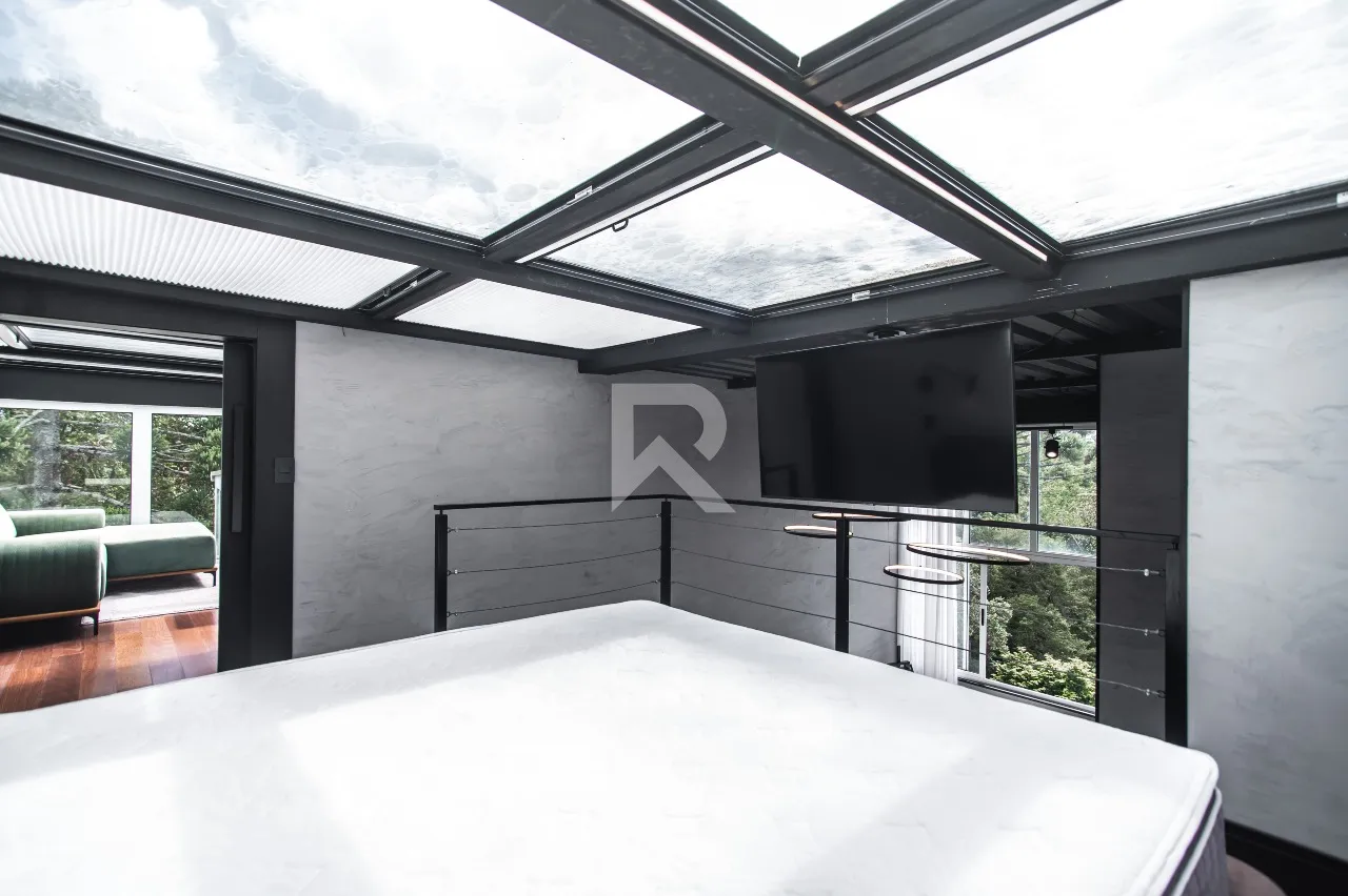 Furnished duplex penthouse with 2 suites and 4 parking — photo 20