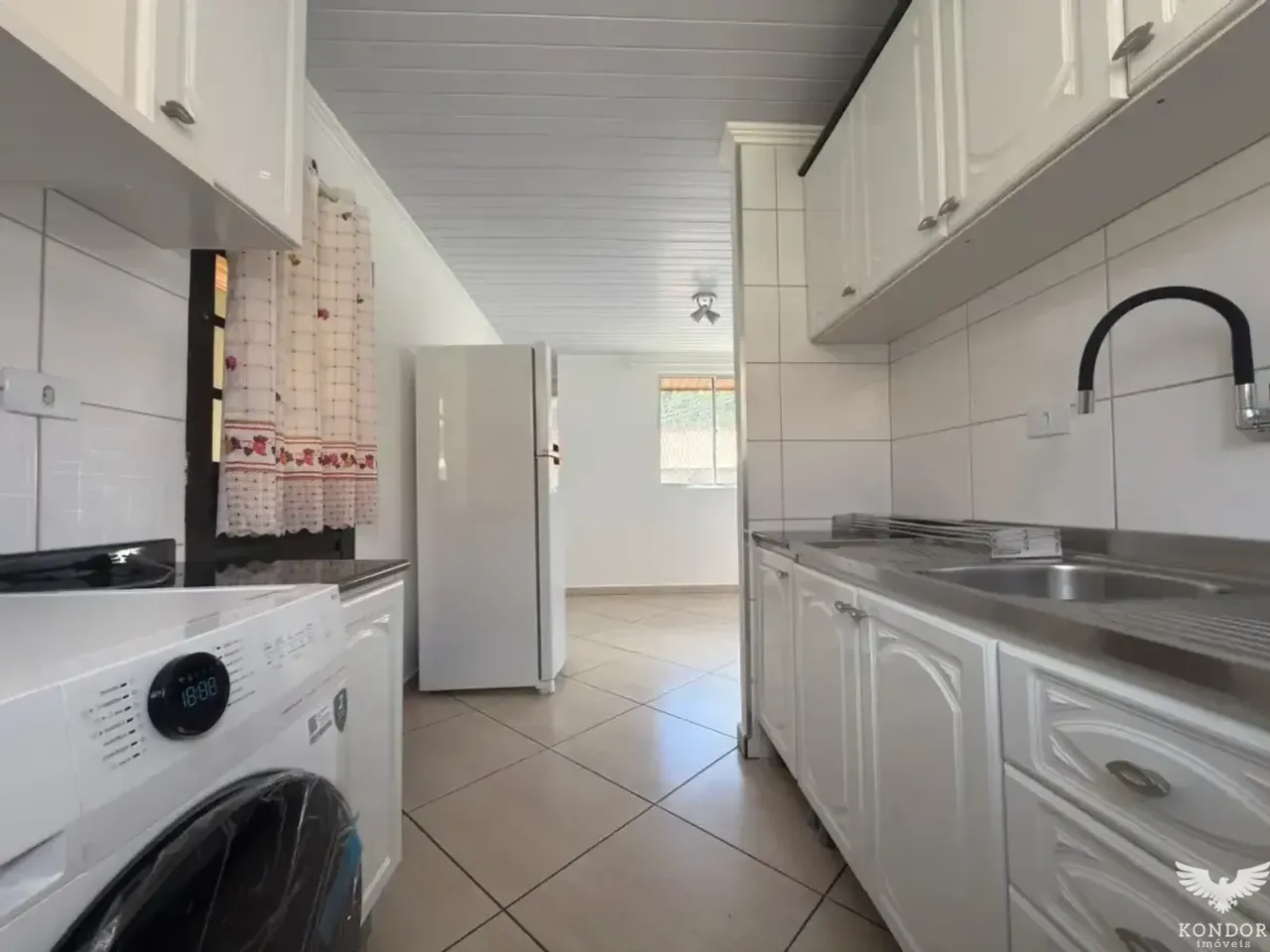 Apartamento de 2 dormitorios con cocina equipada y fogón a gas — photo 7