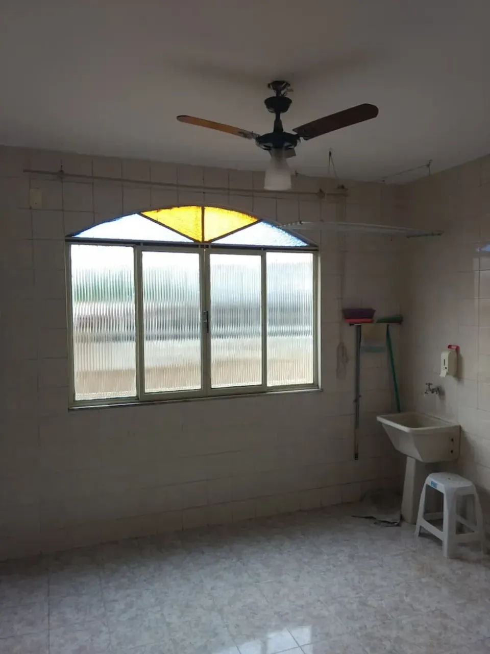 78 m² apartment with 2 bedrooms and a glass shower — photo 8