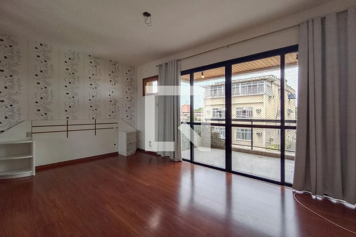 4-bedroom apartment with a water view in Rio de Janeiro — photo 24