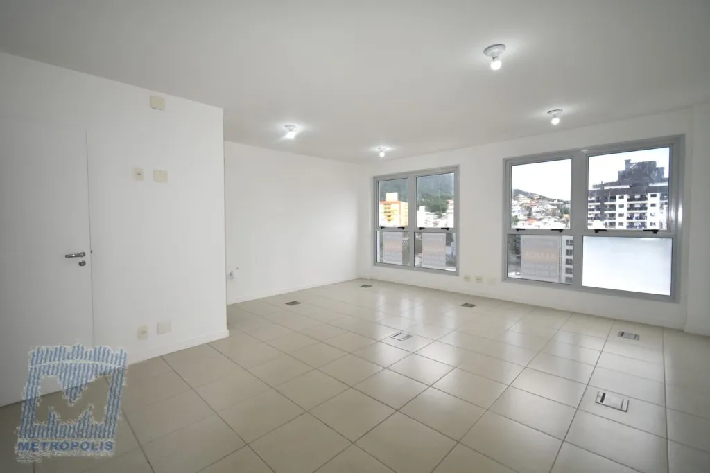 Apartamento sin amueblar con 3 dormitorios y 2 baños — photo 3