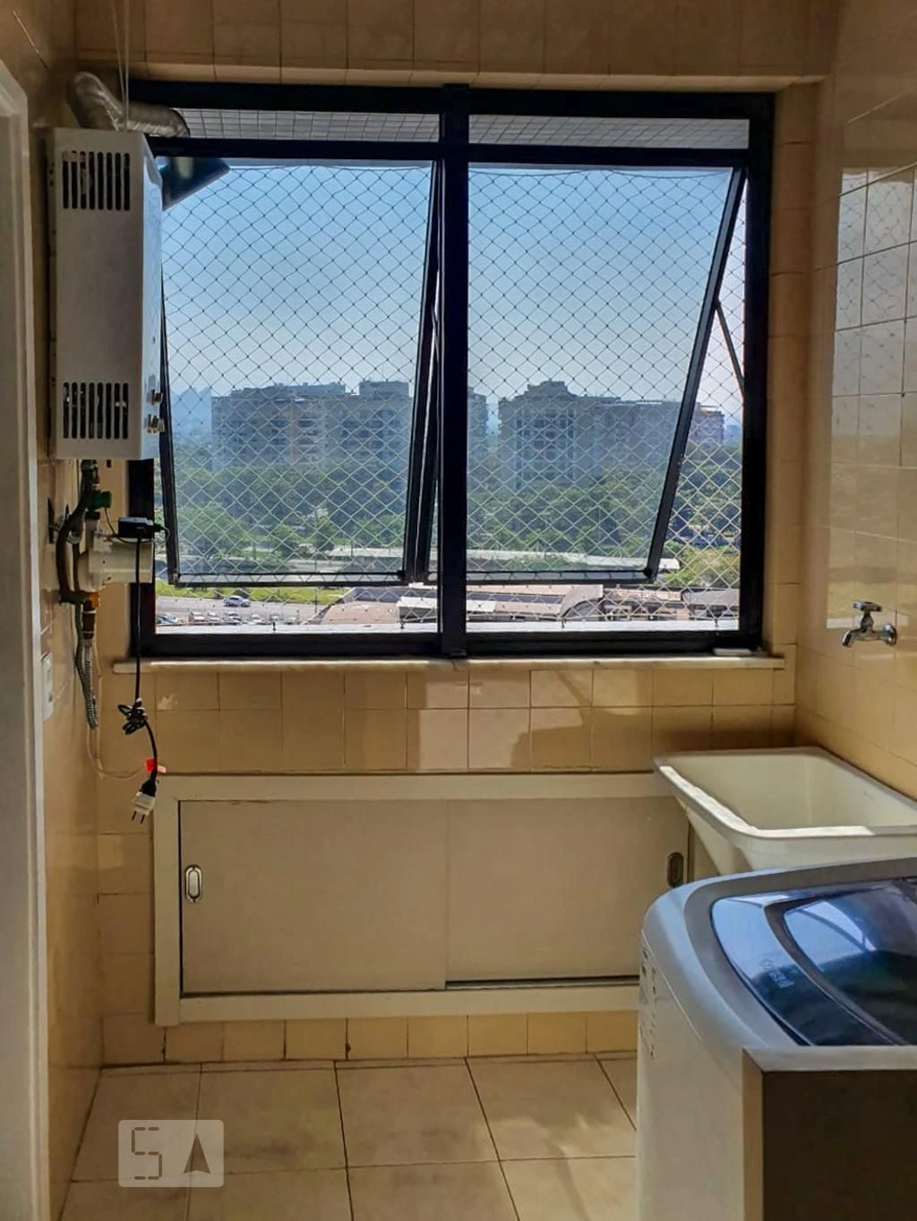 Furnished apartment, 80 m², with a mountain view — photo 6