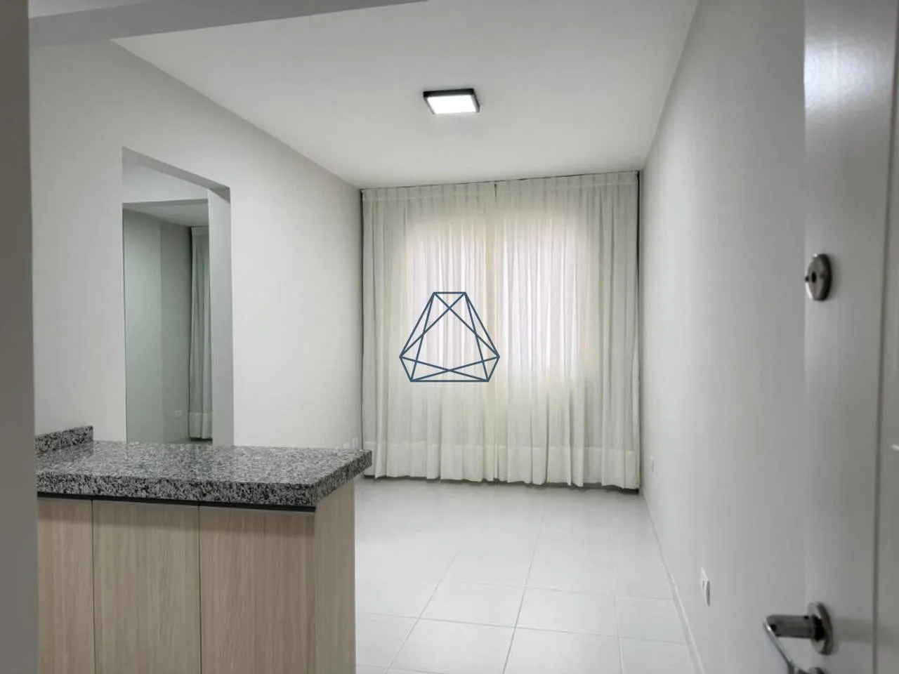 One-bedroom, 34 m² apartment in Curitiba — photo 8