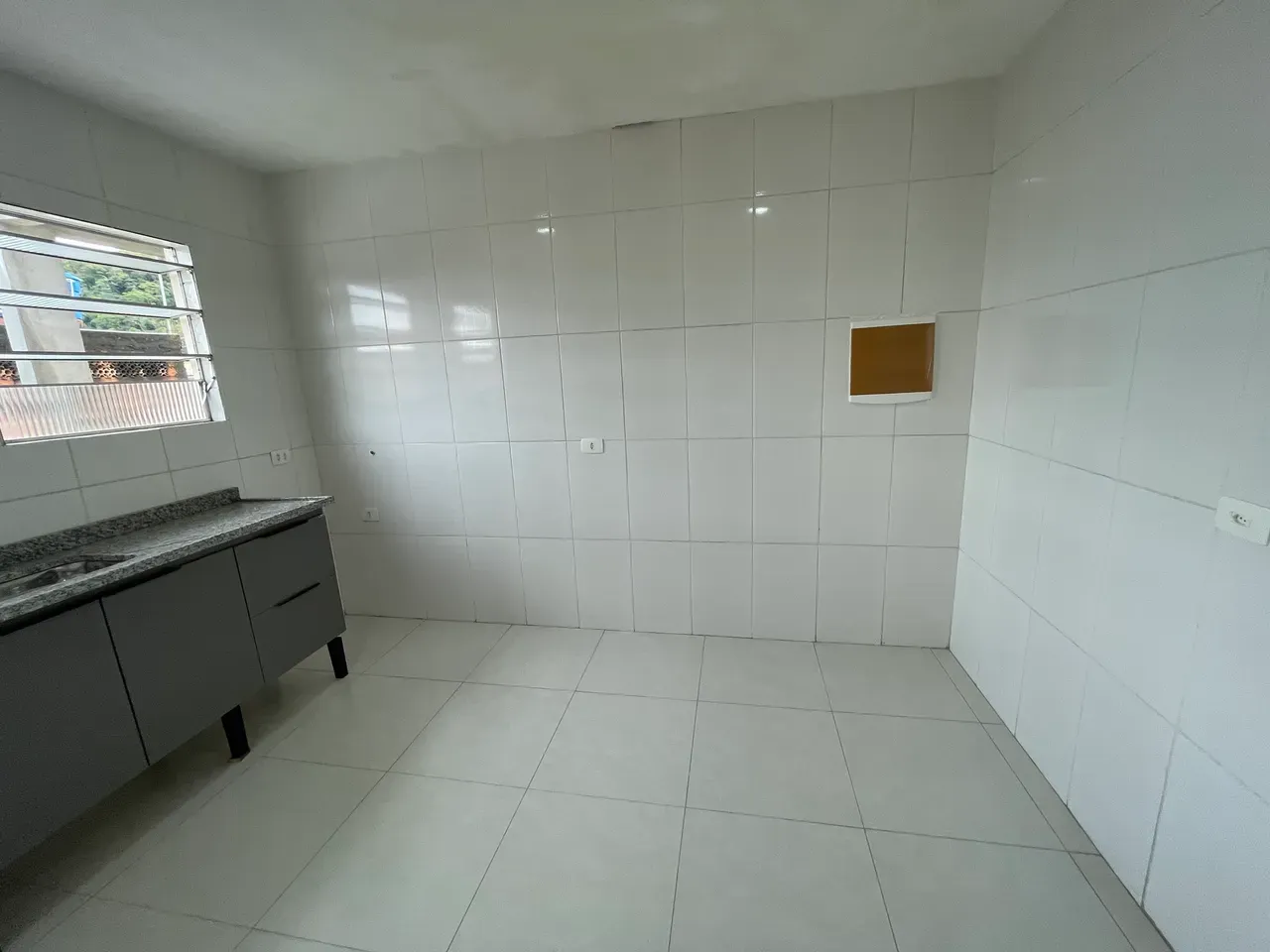 Casa con 2 dormitorios y 105 m² con 1 baño en suite — photo 2