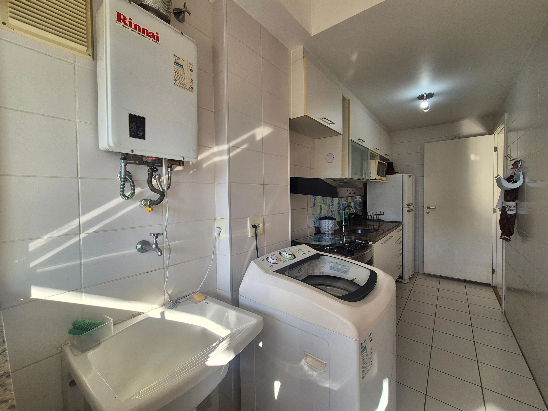 Apartamento mobiliado com 2 quartos e lavanderia com máquina — photo 33