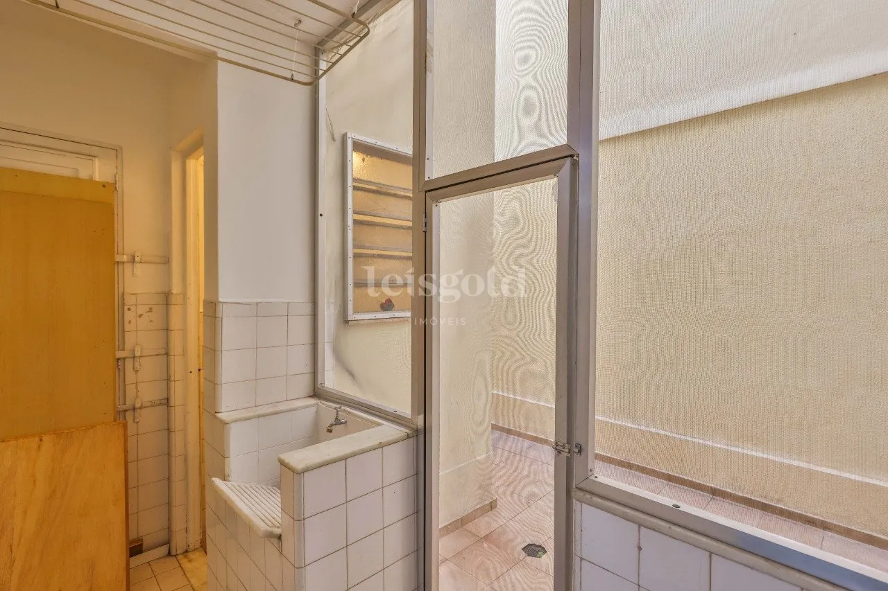 Ground-floor apartment with an enclosed winter balcony — photo 7