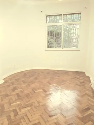 Rental apartment with 120 m², 3 bedrooms and 3 bathrooms — photo 13