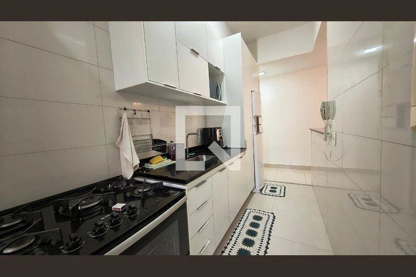 82 m² furnished apartment with 3 bedrooms and parking — photo 31