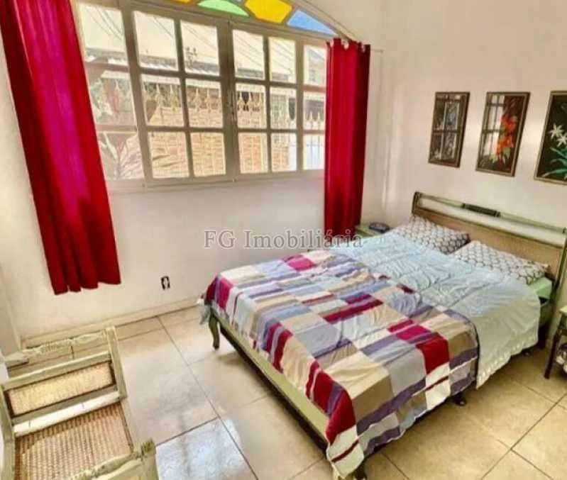 Casa com 5 quartos, cozinha a gás e 1 vaga — photo 18