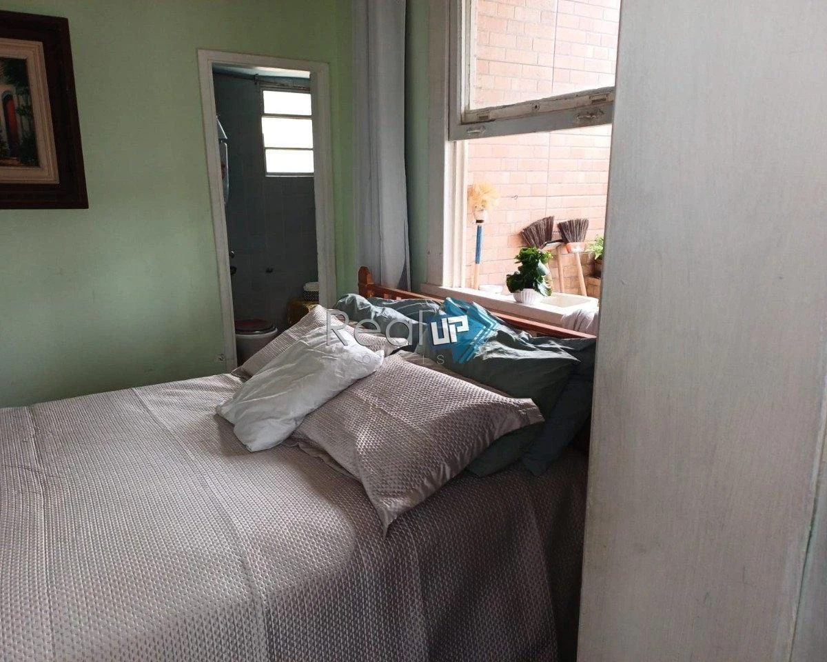 Furnished duplex penthouse with 3 bedrooms and 3 bathrooms — photo 25
