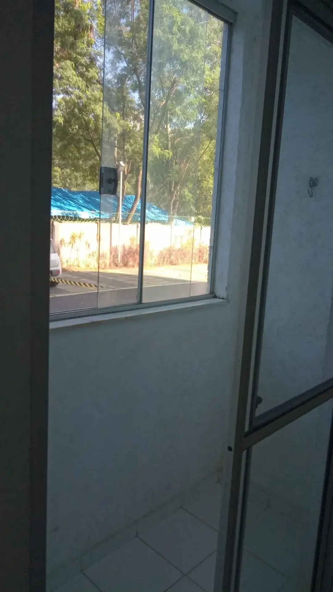 2-bedroom apartment with private garden and parking — photo 27