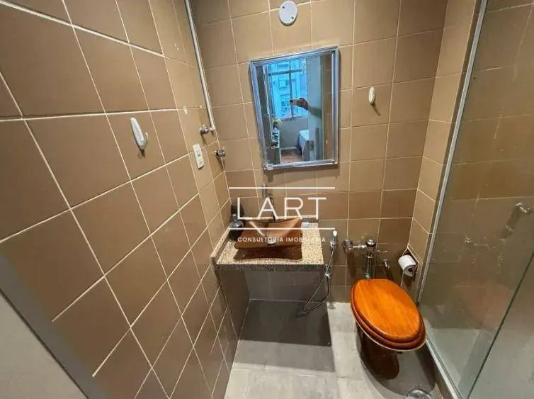 Furnished 3-bedroom apartment with 3 bathrooms — photo 15