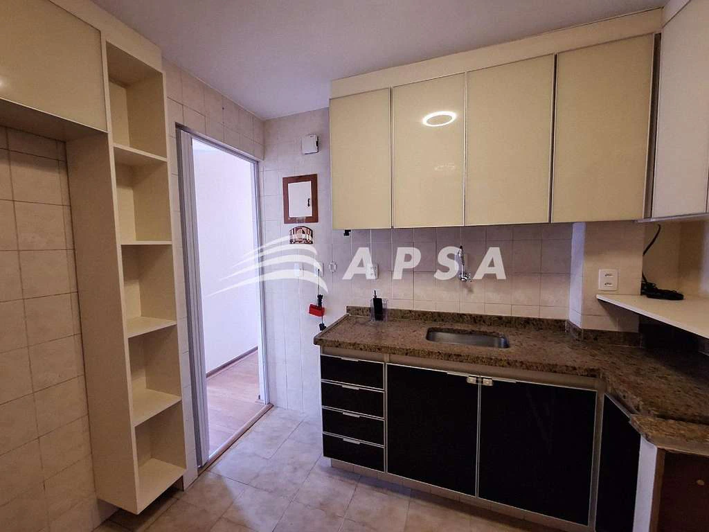 Квартира 61 м² з 2 спальнями та 1 місцем паркування — photo 6