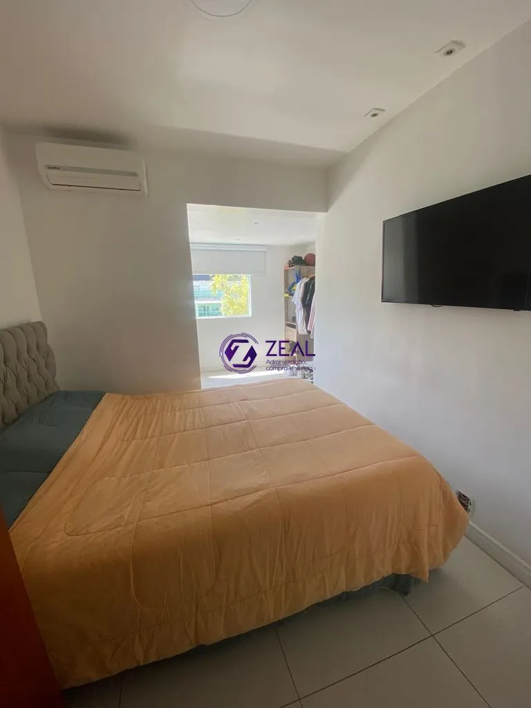 Furnished duplex penthouse with 3 bedrooms and 4 bathrooms — photo 18