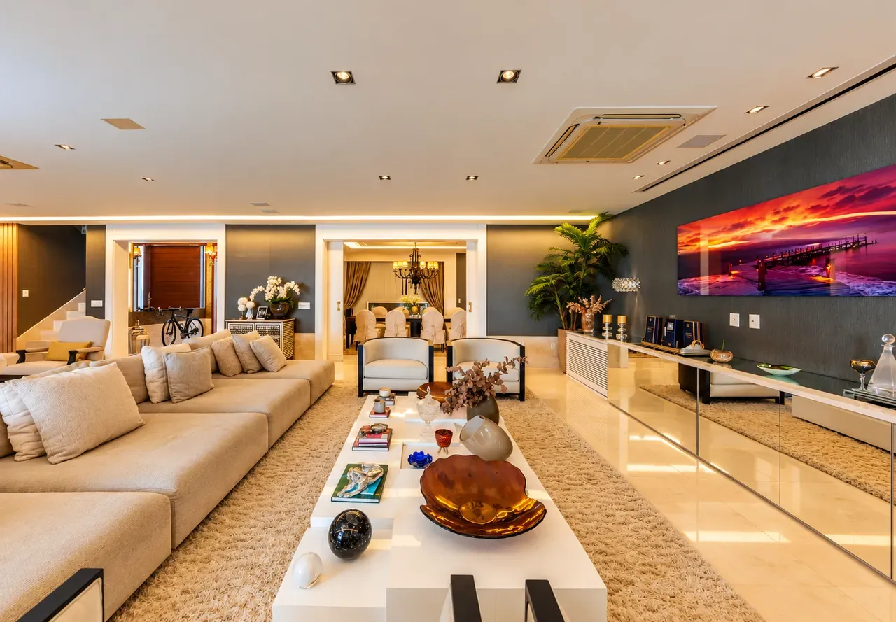 Casa mobiliada, 1020 m², com banheira