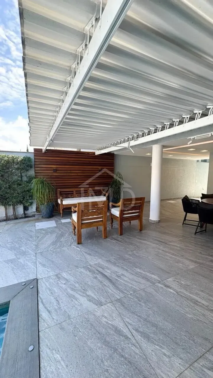 Furnished house with 4 bedrooms and 5 bathrooms, 300 m² — photo 13