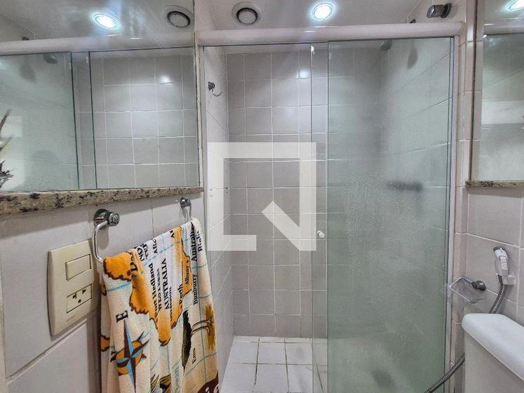2-bedroom apartment with a mountain view in Rio de Janeiro — photo 35