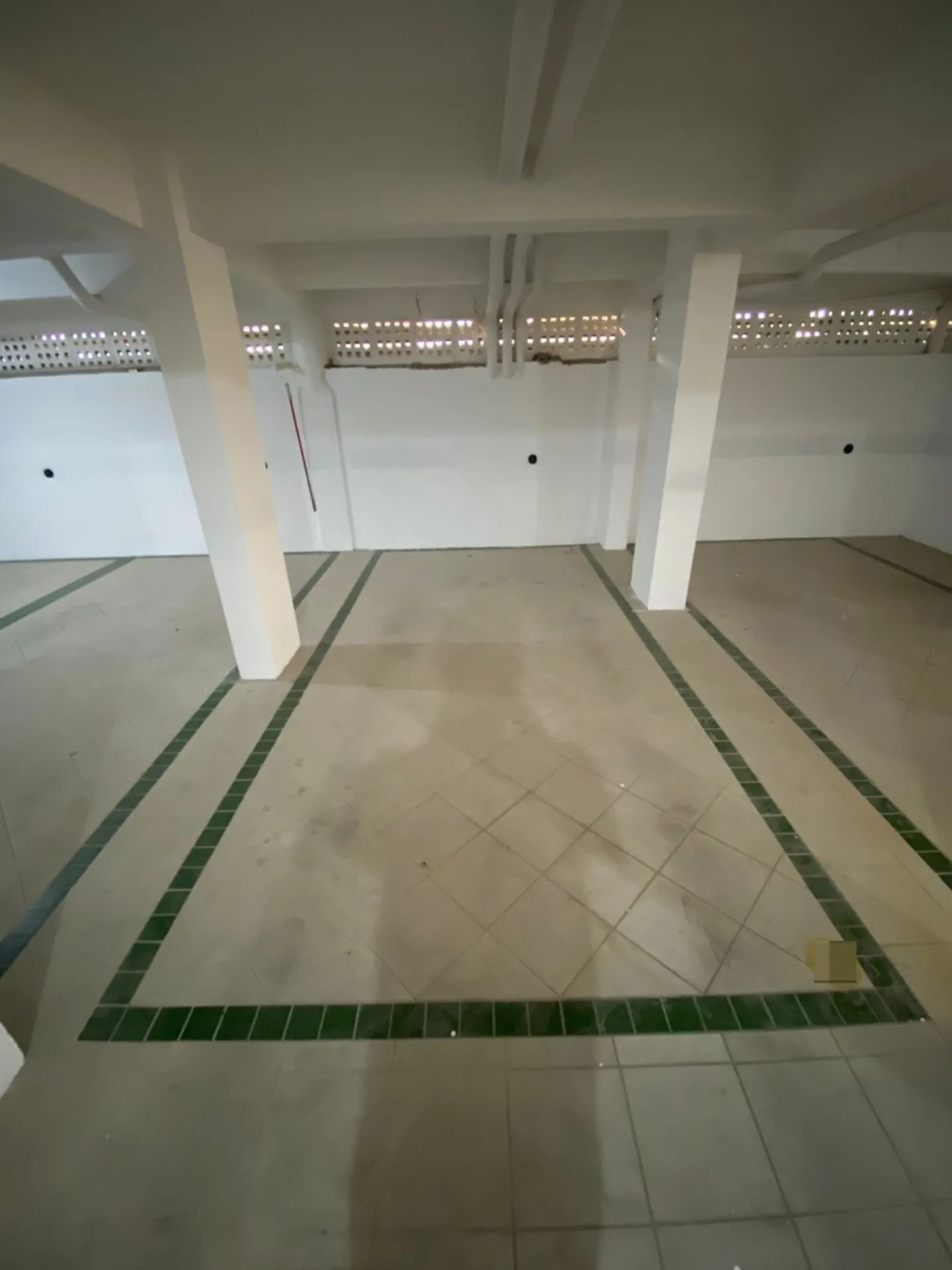 80 m² unfurnished apartment with 2 bedrooms and balcony — photo 15