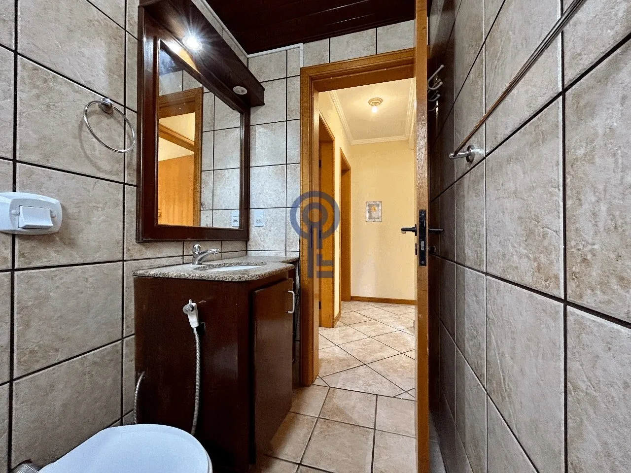 3-bedroom apartment with balcony, 1 en-suite and parking on 2nd — photo 24