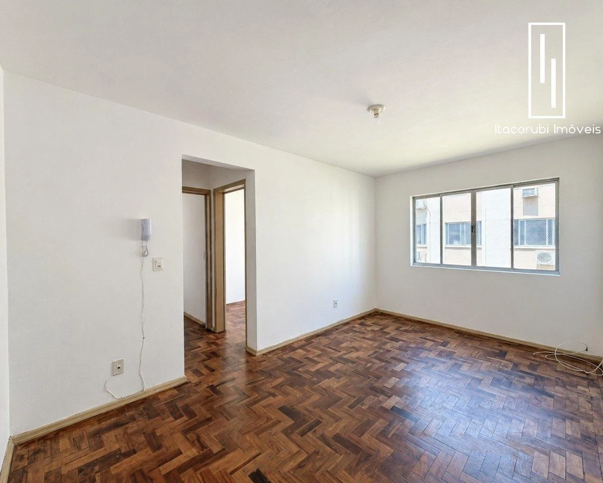 Apartment, 59 m², with wood or laminate floors