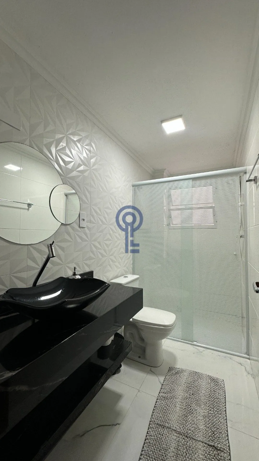 Apartamento mobiliado de 2 dormitórios com suíte e 1 vaga — photo 13